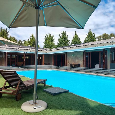 דרבנוויל D'Urbanmist Self-Catering Guest House מראה חיצוני תמונה