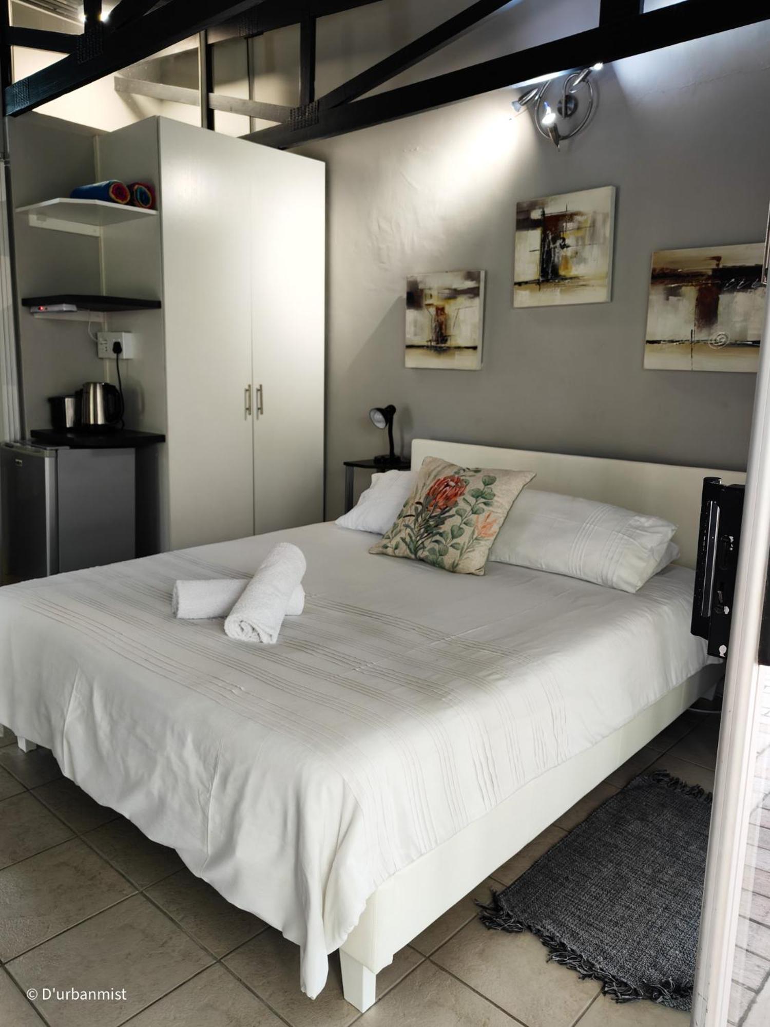 דרבנוויל D'Urbanmist Self-Catering Guest House מראה חיצוני תמונה