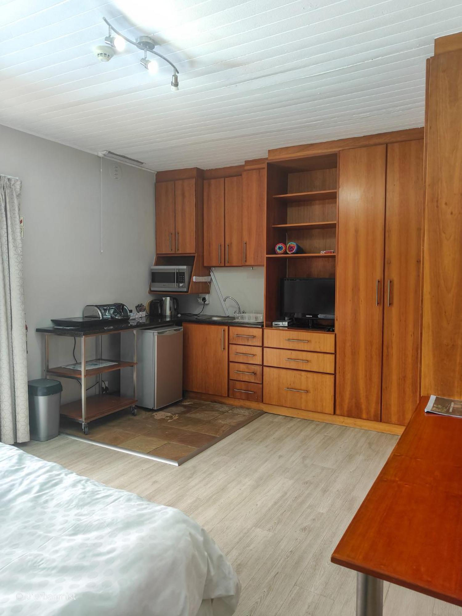 דרבנוויל D'Urbanmist Self-Catering Guest House מראה חיצוני תמונה