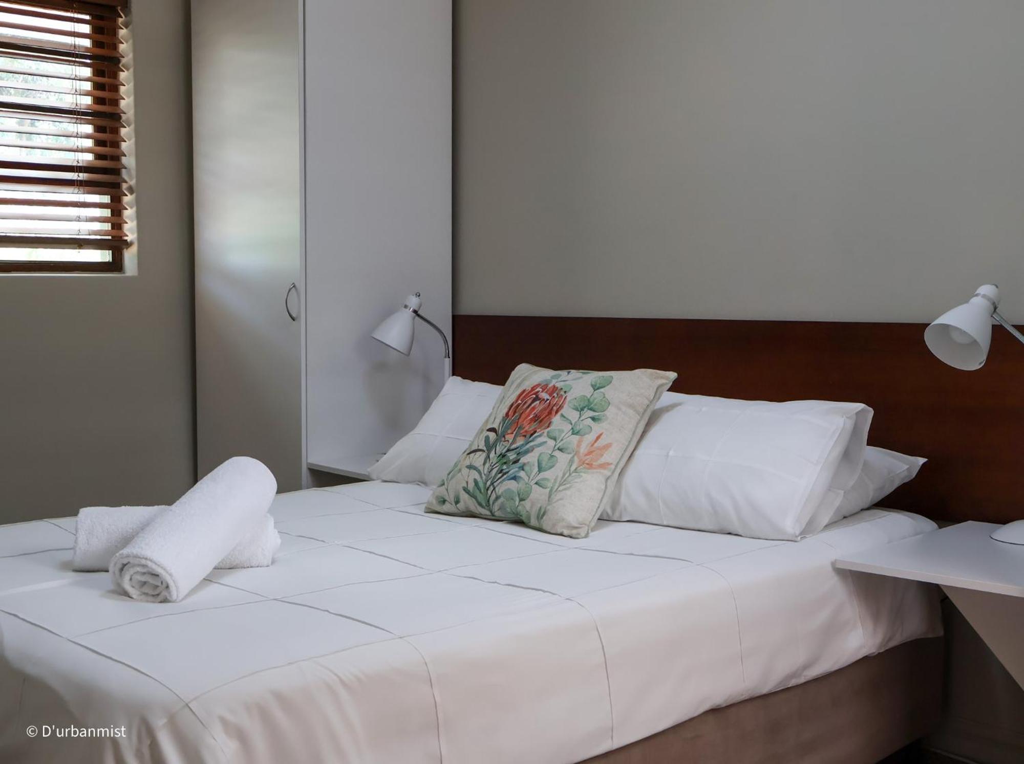 דרבנוויל D'Urbanmist Self-Catering Guest House מראה חיצוני תמונה