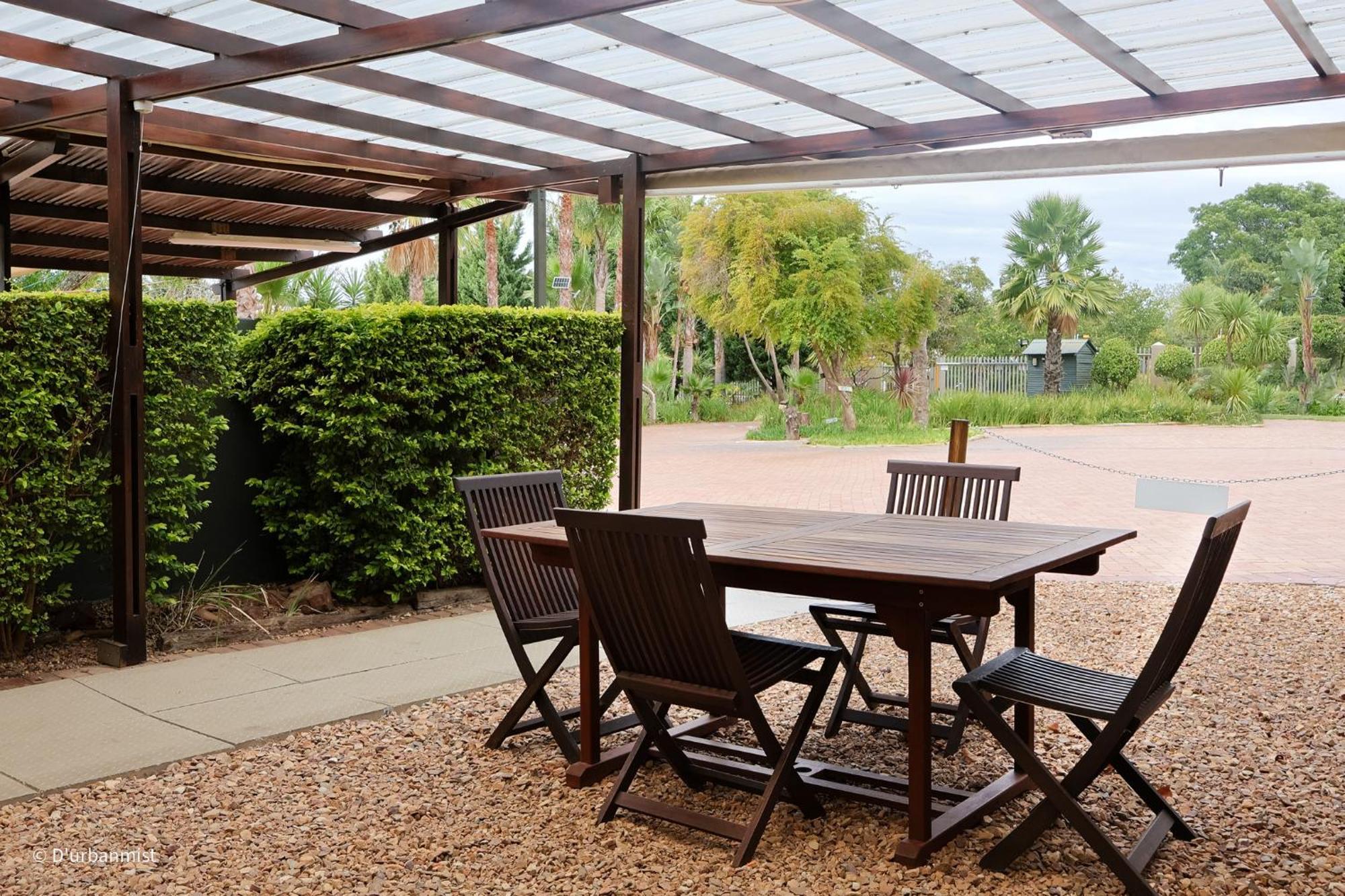 דרבנוויל D'Urbanmist Self-Catering Guest House מראה חיצוני תמונה